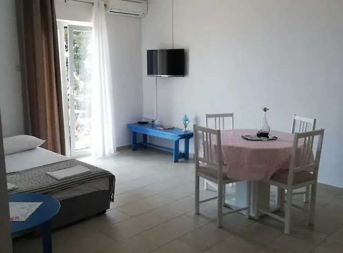 Alexa Appartement Brist