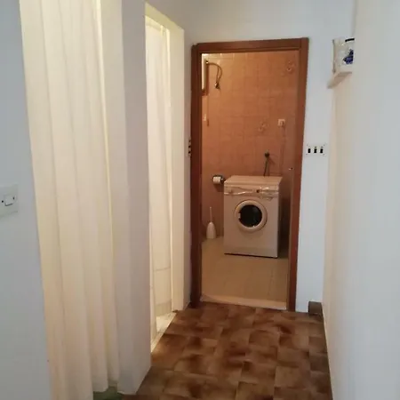 Alexa Apartman *