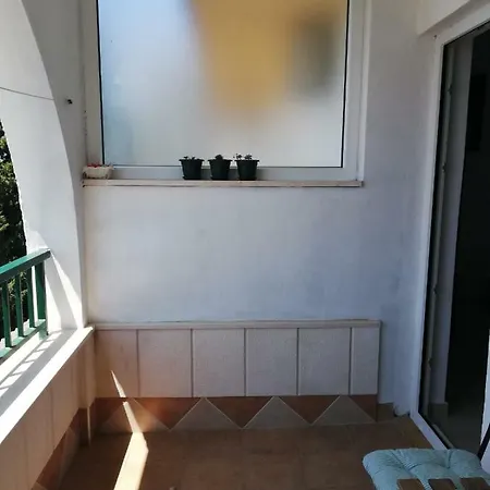 Alexa Apartman *